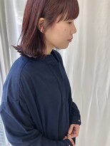 ツイギー 伊賀上ビル店(TWiGGY)&nbsp;切りっぱなしボブに、赤髪、暖色カラー。