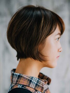 ココカラー アンド カット 茶屋町店(CoCo Color&Cut) 前下がりフェミニンボブ【倉敷】