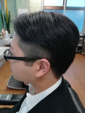 エルム ツーブロック