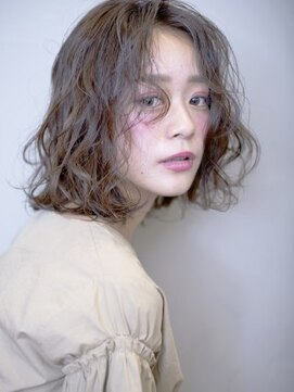 コルソ バイ ケーツー(CORSO by k-two) オリーブカラー×ラフカール[西宮北口/門戸厄神]