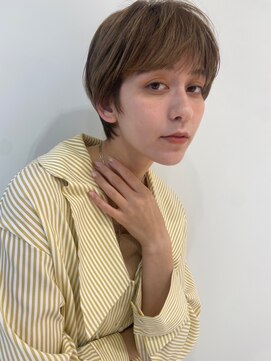ケイリー(KAYLEE) beige color