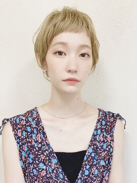 ハウスアンドヘアーワークス(House&Hair works) 前髪あり大人小顔ショート30代40代50代　藤沢