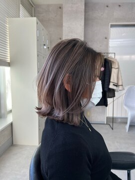 イキ 表参道(iki omotesando) モード/無造作ウェーブ/大人ガーリー[表参道駅]