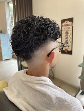 カットハウス(NARU) スキンフェード