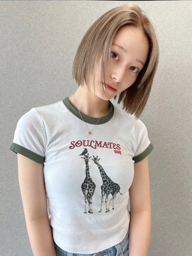 シーク 天神(SEEK) ハイトーン/ミルクティーベージュ/ボブカット/ダブルカラー