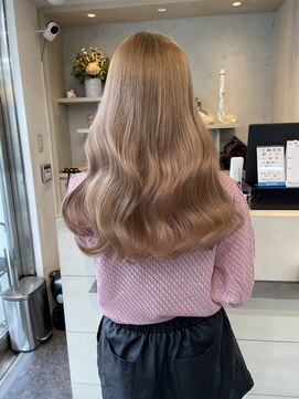 ジュイル シブヤ(JEWIL SHIBUYA) ブリーチ1回で叶えるミルクティーカラー