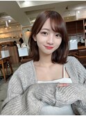 くびレイヤー前髪ありイメチェンアンブレラカラーこなれミディ