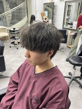 メンズカット リア(Men’s cut riah) ツイストスパイラルパーマツーブロック刈り上げメンズマッシュ