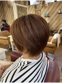 ショートボブ　丸みショート　ウルフボブ　大人かわいい