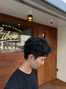 ミオ リベル(Mio'' LIBER) スパイキーショート