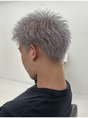 スパイキーショート　刈り上げ　フェード　ツイスト　ブリーチ