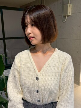 アンニュ(annuy) シースルーバング 丸みボブ アッシュブラウン 透明感カラー 美髪