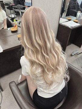 ヘアーデザインルアナ(Hair design Luana.) ホワイトベージュ 【シールエクステ】