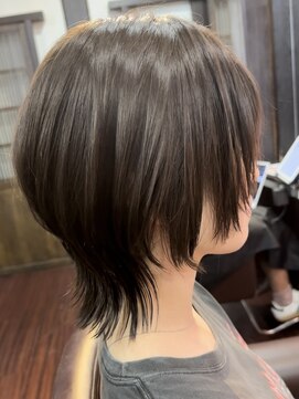 ラシク(RASHIKU) ショートウルフ