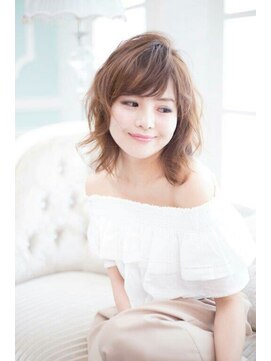 アッシュ 日野店(Ash) サマースィートミディー