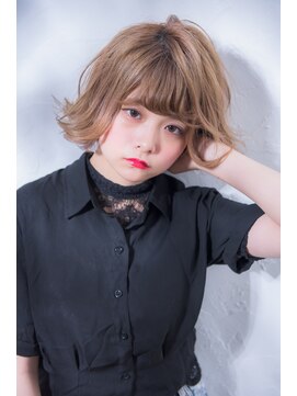 ミエルヘアーエスト 新宿店(mielhair est) 外国人風コントラスト＋ハイライトカラー　　【新宿】