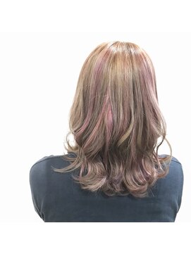 ヘア ル シェーヌ(hair le chene) ピンク×ベージュ