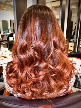 トゥエンティ(twenty) ピンクライトグラデーション