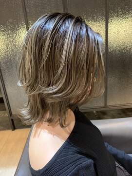 アレクサンドルオブカラーズカナザワ(ALEXANDRE OF COLORS KANAZAWA) グレージュウルフ☆