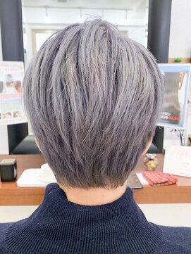 クラン 六甲道(Chlan) トリプルカラーホワイトグレー×クールショート