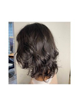 ルイラパレ(Louis La Pale) ナチュラル風パーマ