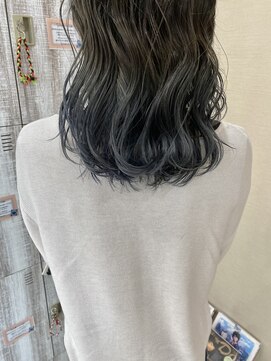 ソルト(Salt) シルバーグラデーションカラー