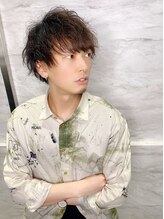 アイユー(ii+U) 植原 健太(2F3F)