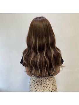 フツーロ 栄(FUTURO) ＃メッシュ　＃ハイライト　＃ブラウン