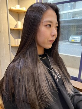 アワー(OUr-) インナーカラーグレー