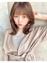 プラチナ(PLATINA)&nbsp;くびれヘア/韓国/透け感/くすみカラー/ロング/ベージュカラー