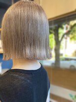 リノショアーズ 日本大通り店(RINOSHORES)&nbsp;20代30代ダブルカラーブリーチ立体感グラデーション透明感カラー