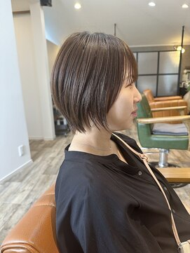 ルームスヘアー(Rooms Hair) くびれショート