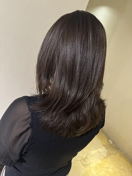 セブンベルベット(7 Velvet) 【骨格合わせ カット カラー // 横松ゆかり】