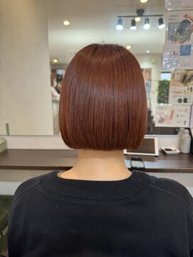 アンビ(ambi) 切りっぱなしBob×オレンジカラー