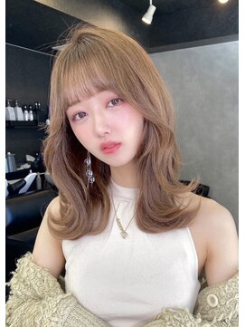 レイラバイアフロート 吉祥寺(Lila by afloat) レイヤーカット／顔まわりレイヤー／くびれミディアムレイヤー