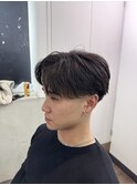 テーパーフェード×毛流れパーマ