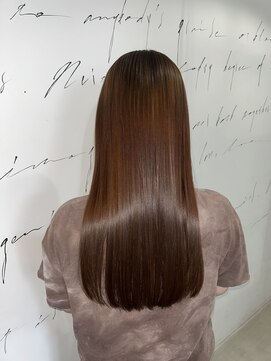エマヘアープラス(Emma hair plus) 梅雨対策◎髪質改善縮毛矯正×艶ロング
