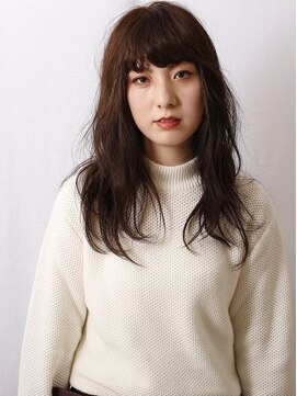 クォーターリゾート(QUARTER RESORT) 毛先パーマ　オフィスヘア　小顔ヘア　　デザインカラー