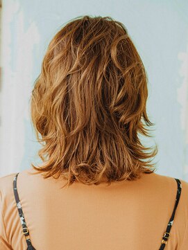 ナウラ(Naurra) ナチュラルウルフミデイアム/20代/30代/40代/水島/倉敷