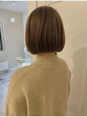 あごライン切りっぱなしボブ