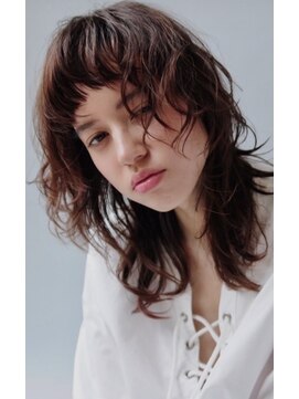 トリッカ 代官山(tricca) ウルフレイヤー/ラフウェーブ/マッシュウルフ/デジキュアパーマ