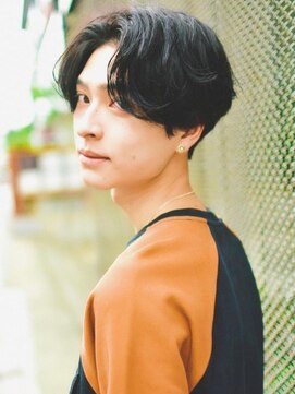 ディッセンバー 神宮前(December) ニュアンスパーママッシュパーマウルフ/波巻きスパイラル/渋谷