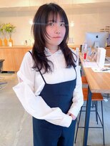 ドルセプラタ(Dulce plata)&nbsp;小顔フェイスレイヤーミディ×ナチュラル暗髪ワンカラー髪質改善