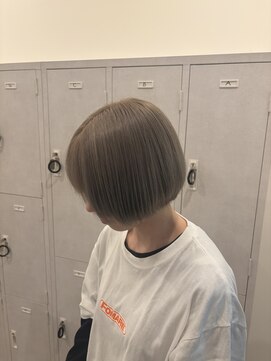 サムデイルクス(SOMEDAY Lx) ミルクティーグレージュ