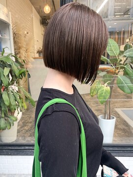 ソル(sol.) 【Naoya】シンプルミニボブ