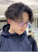 メンズパーマ波巻きツイストスパイラル刈り上げセンターパート