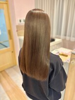 メルク ユニ(merc.uni)&nbsp;ミルクティーベージュ12.25小顔