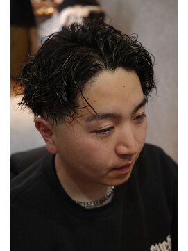 ザ クラン バイ ヘッドライト 仙台長町店(THE CLAN by HEADLIGHT) 波巻きツイスパ×ロースキンフェード