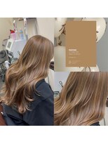 ヘアーアンドエステ サニープレイス(Hair&Esthe Sunny Place)&nbsp;「全体ハイライトで透明感カラー