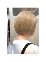 イージス(EZs) 切りっぱなしボブ/ハイトーン
